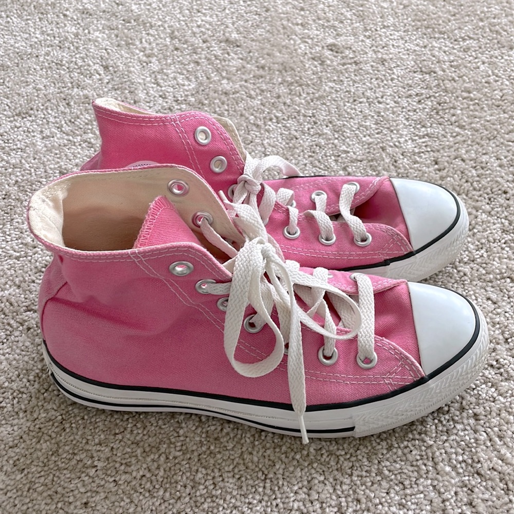 Converse All Star (Chuck Taylor’s), pink, size 7